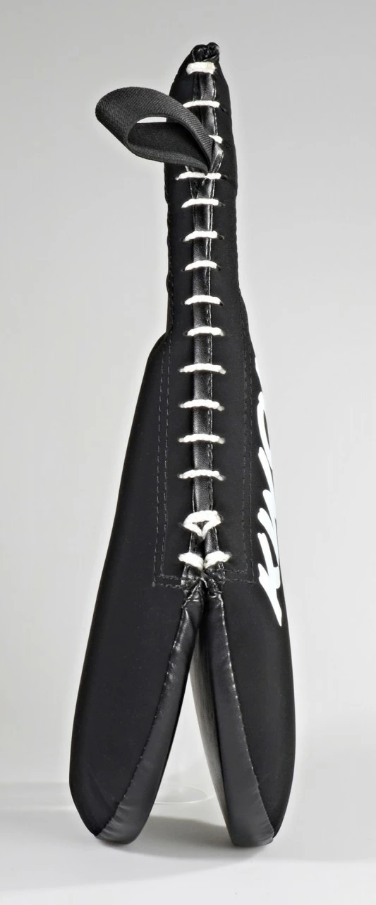 Doppel Hand Mitt Dark Line – Bild 4